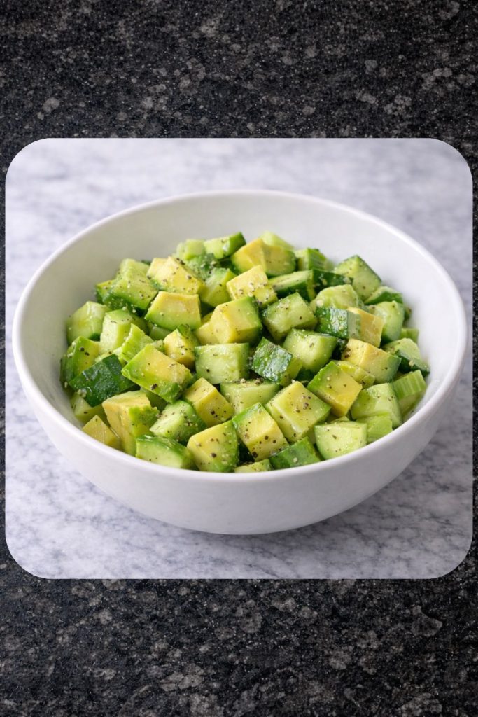 Salad with Avocado and Cucuvber